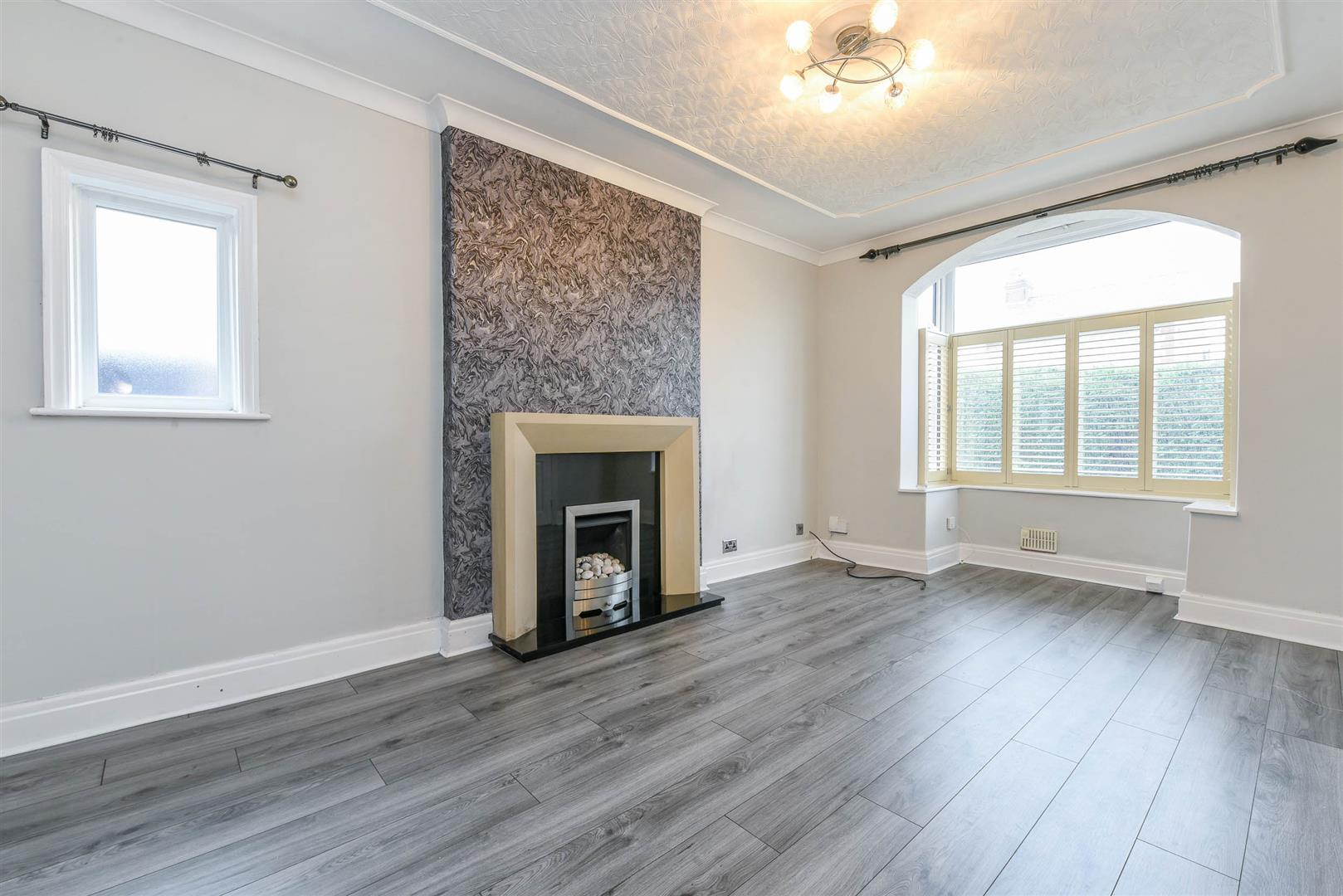 3 bed property in Bristol Avenue, Leyland